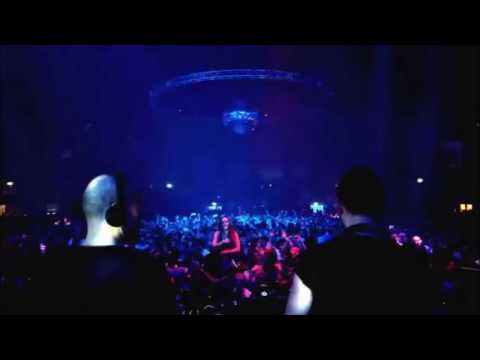 Kevin Castro, SUDO - Signal (Original Mix) Plays Dubfire & Paco Osuna.