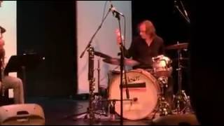 monkey shaker switch