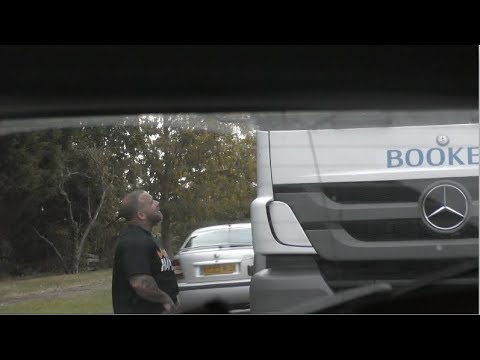 AARRON LAMBO CONFRONTS LORRY DRIVER! ROAD RAGE (WHAT GRINDS MY GEARS EP3)