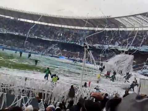 "LA MEJOR SALIDA  DE LA HISTORIA RACING CLUB !!!!!" Barra: La Guardia Imperial • Club: Racing Club • País: Argentina