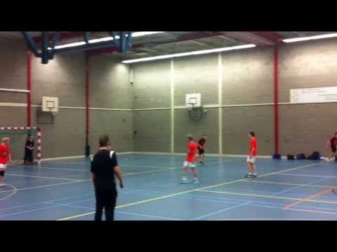 Olympia jongens B1 tegen Apollo: goal Stef