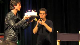 Singing happy birthday to Ian Somerhalder | Orlando, Florida TVD convention