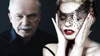 GIORGIO MORODER  (Feat. Kylie Minogue)  -  Right Here Right Now