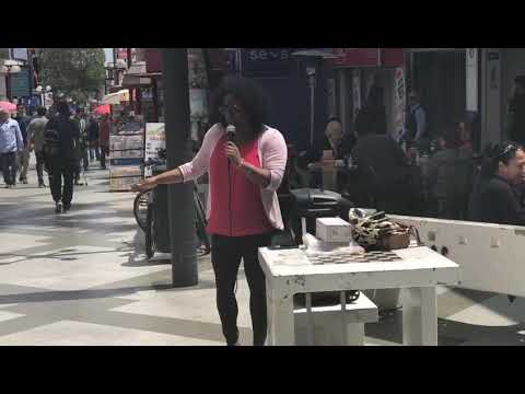 Lisandra Valdés, la cantante cubana que canta en Arica