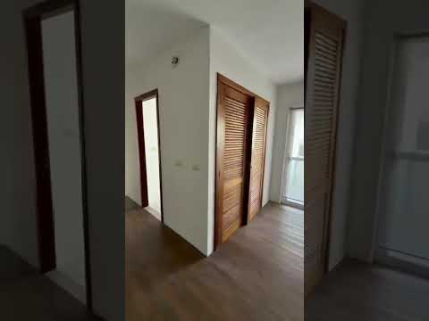 Video de YouTube - Oficina en Alquiler con  Garage en Carrasco, Montevideo