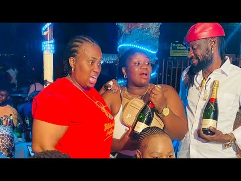 SARAH TOLA A OFFRIR CHARLY VIE DE LOIN NA MUASI NAYE 2 BOUTEILLE YA CHAMPAGNE PONA RÉUSSITE YA BANA