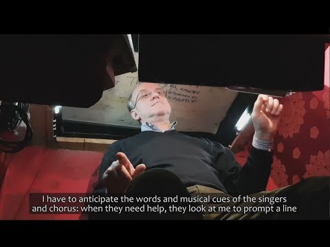 Il Suggeritore / The Prompter at La Scala (Teatro alla Scala)