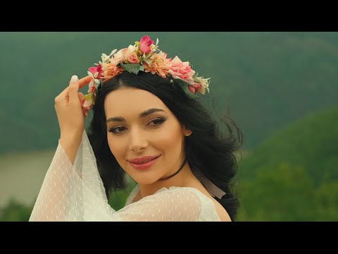 @RobertaMiclaus.  - Cu tine vreau sa fac nunta | Official Video