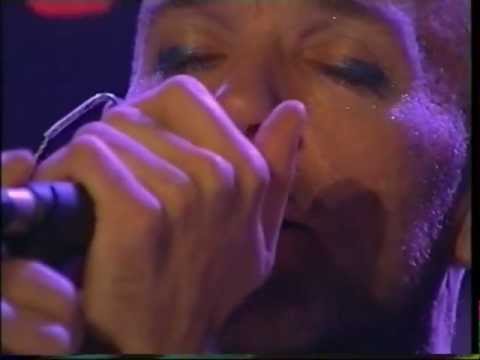 R.E.M. - Fall On Me (live at Vienna 1998-11-06; Pro-Shot)