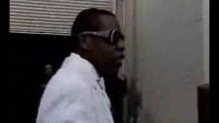 Jay-Z singing t-shirt from destiny's child (beyonce)