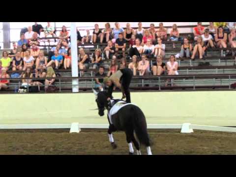 Finale Kür Lisa Freund , Westfälische Meisterschaft 28.07.2013 in Münster.