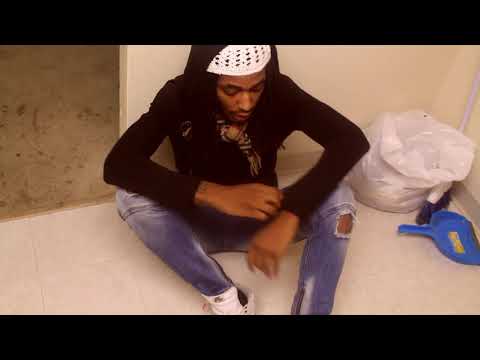 Dolla Dave Ft. Young Skoob - Stick In The Kitchen