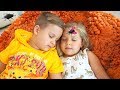 Roma and Diana vs Pesky Flies! Аnd other Funny Stories by Kids Diana Show Roma and Diana vs Pesky Flies! Аnd other Funny Stories by Kids Diana Show