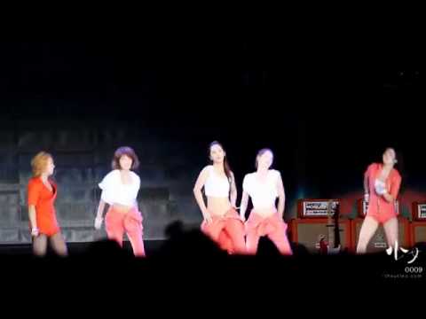 SNSD YoonYul HyoYoung   Luna fx   Dance Battle