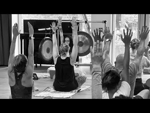 Play Video Youtube Video