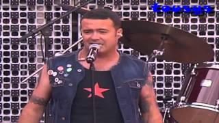 Seguridad Social - Chiquilla - Los Nº 1 de 40 principales en Concierto.