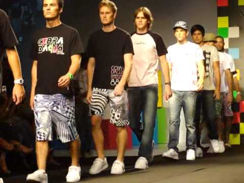 Vitória Moda Show 2010 : : Desfile Cobra D´Água