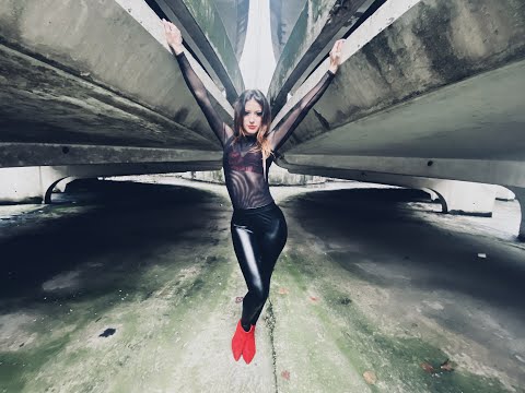 Cynthia Rogez / ME GUSTA - INNA