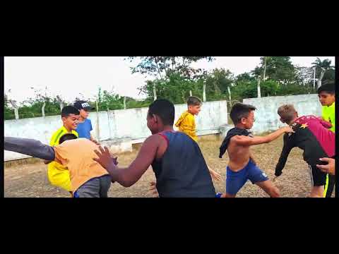 Emanuelitoh - Mas que un Amigo ( Video Oficial)