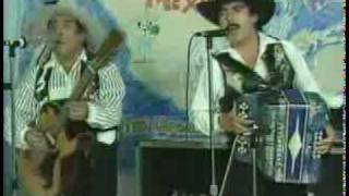 ME CAISTE DEL CIELO - CORNELIO REYNA