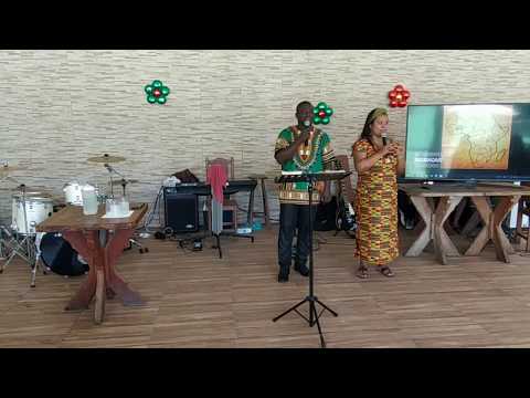 Missionários Boubakar e Thaize Yameogo no Retiro Espiritual