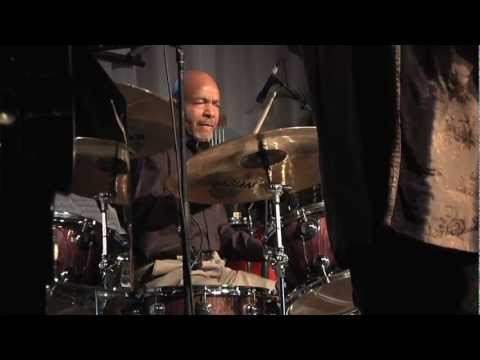 Chester Thompson Ensemble - Live at Jazzmania 2011