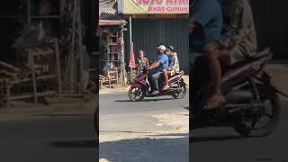 Download lagu wong edan kui bebas#suscribe mp3