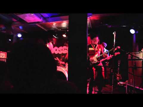 Moses Hazy - You Must Be Something for Everyone (Live @ 45 Special, Oulu 13.1.2012)