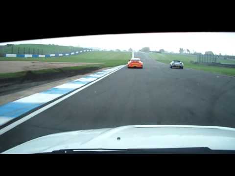 Donington park circuit days trackday 20/11/11 Slate Evo 4 gets wasted by a Porsche