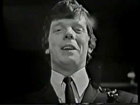 THE FOUR PENNIES - Juliet (video)