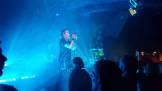 Dying To Live // Scott Stapp (Live)