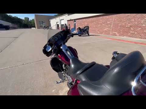 2016 Harley-Davidson Ultra Limited in Ames, Iowa - Video 1