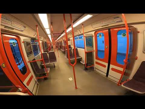 Praha metro - linka A - Bořislavka - Nemocnice Motol - Dejvická.