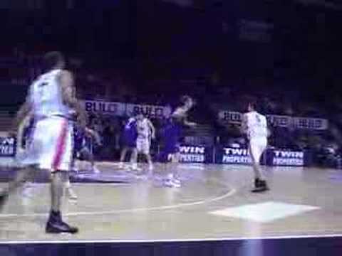 22 11-12-07 BCO-Athene - Score van Chuck Davis, assist Elvir