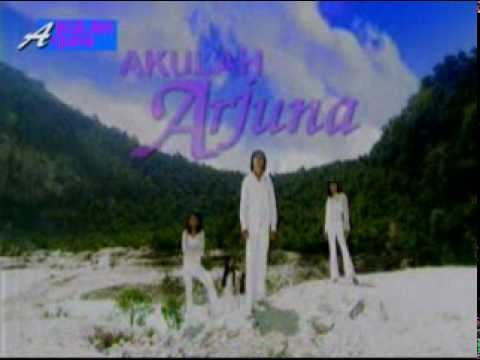 "Cintailah Istanaku"