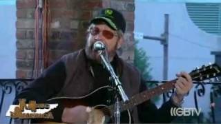 Glenn Beck - Hank Williams Jr Performs &quot;Keep the Change&quot;