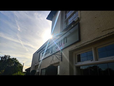 The Rising Sun, Upper Beeding