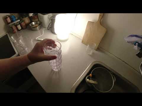 MongoTV_7834 - MIT GAMLE BESKIDTE PLASTIC GLAS GÅET ITU SØNDAG NAT