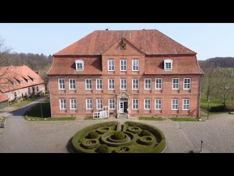 30 Jahre Künstlerhaus Schloss Plüschow