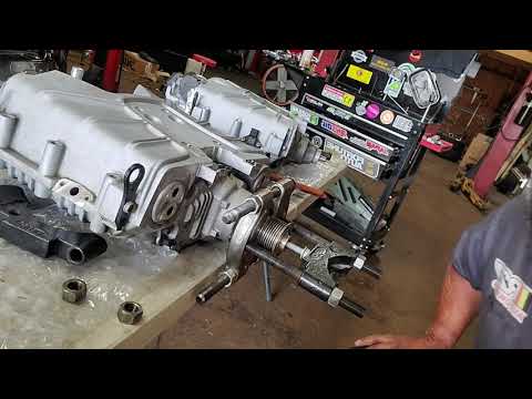 Audi B8 S4 Supercharger Pulley Removal without Special Tool!