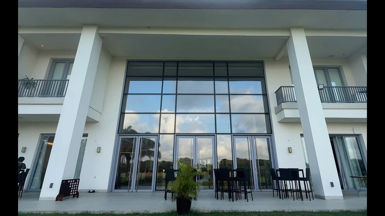 Lakowe Lakes Golf and Country Estate video still