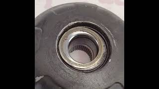 Vídeo de Suporte Cubo Coroa Triumph Daytona 955 2006