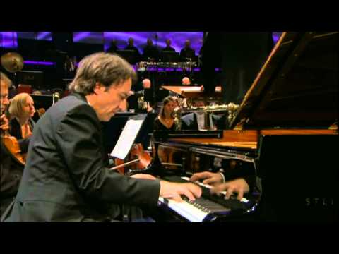 Jean-Efflam Bavouzet - Bartók - Piano Concerto No 1, Sz 83