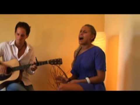 Linda Teodosiu sings David Guetta "When Love Takes Over"