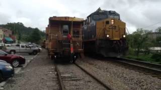 preview picture of video 'CSX northbound next to caboose at Spruce Pine, NC!!! 6/6/13'
