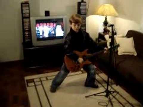 Burning Love/ Elvis (Gabriel 8 years old) dublagem