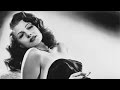 Kitty Hollywod Reviews Gilda 1946