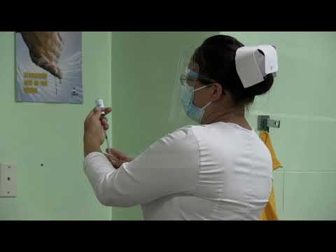 Top Channel/ Në Kubë vijojnë injektimet me vaksinat e prodhuara në vend të Covid-19 – Pa koment