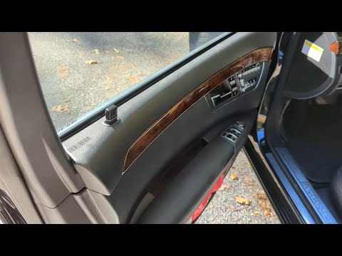 How to Lock Mercedes-Benz Doors WITHOUT a Key