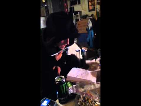 Afro mega Manx an widge